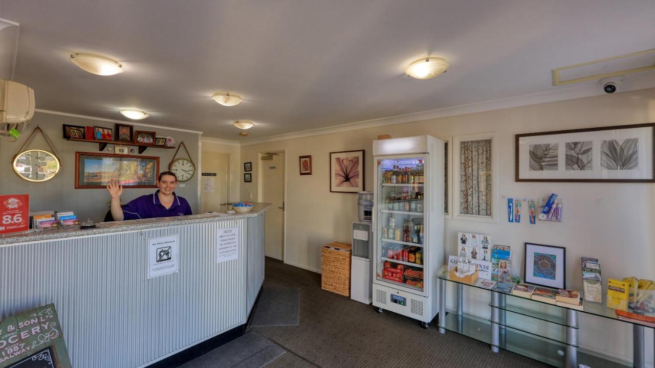 Country Roads Motor Inn Goondiwindi Buitenkant foto