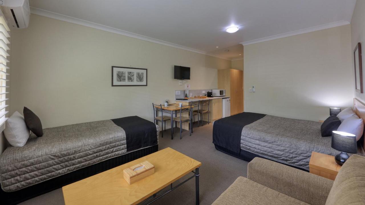 Country Roads Motor Inn Goondiwindi Buitenkant foto