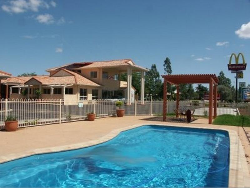 Country Roads Motor Inn Goondiwindi Buitenkant foto